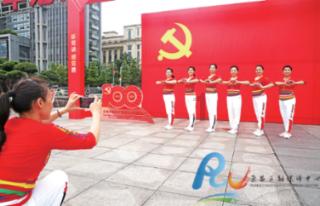 湖人队内讧升级!毛巾大战、信任危机,这还能翻盘吗?